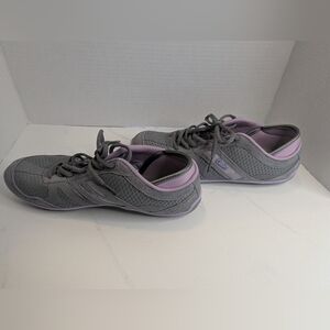 Cheeks Barefoot Fit Body by Tony Little Women's Grey/Purple Shoes Size 9